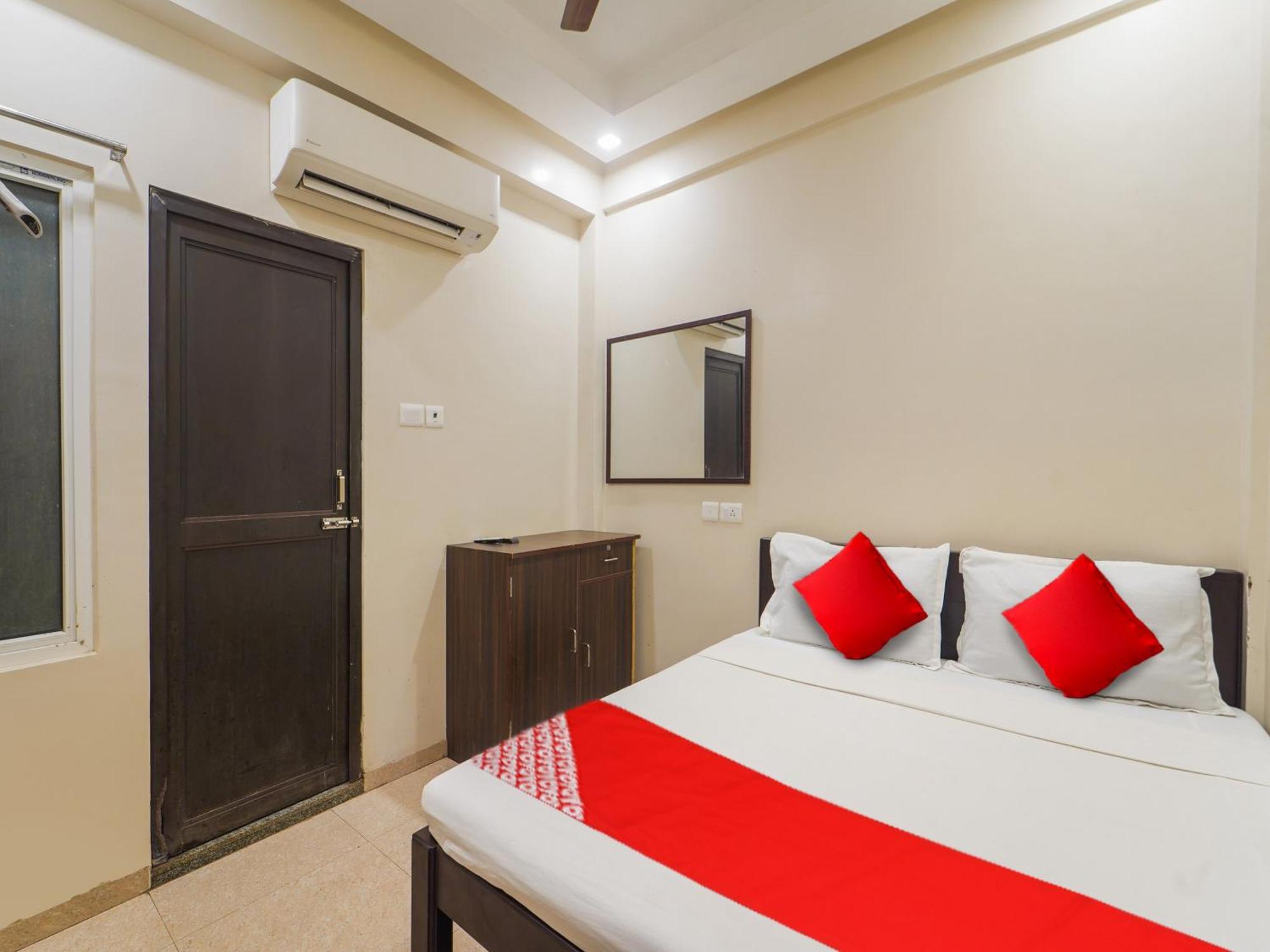 Hotel O Saravana'S Park Csennai Kültér fotó